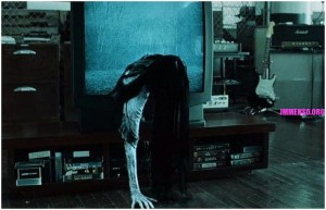 La "strega del televisore" secondo me.