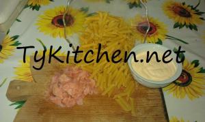 Ingredienti pennette conil salmone1