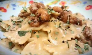 Pasta con gamberetti in crema di Philadelphia1 Pasta gamberetti e Philadelphia