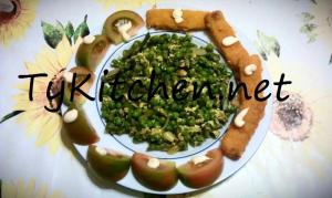 Asparagi, piselli e uova