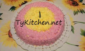 pan di spagna guarnito